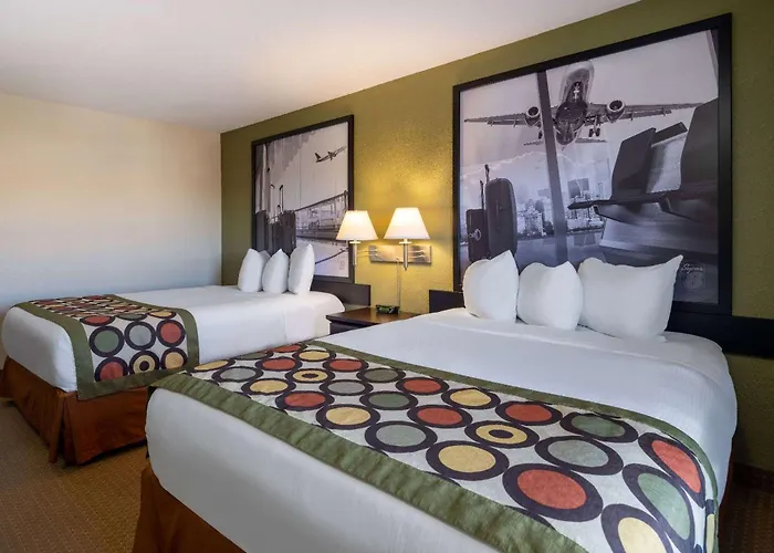 Super 8 By Wyndham Edmonton International Airport