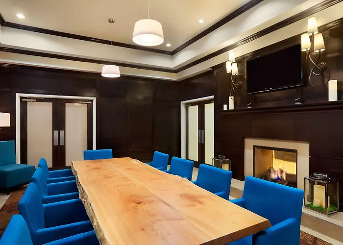 Hilton Garden Inn Edmonton International Airport
